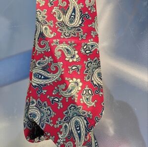 Men's Red Paisley Silk Tie